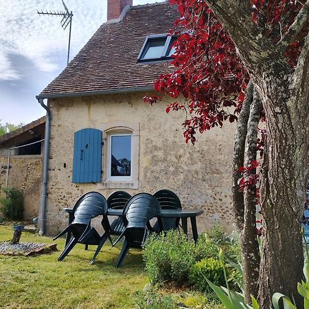 Le Doux Refuge Berceen Au Calme De Sa Campagne Pres Circuit Mans Sud, Grand Lit Avec Berceau Et Possibilite Lit Pliant En Rajout Marigne-Laille 外观 照片